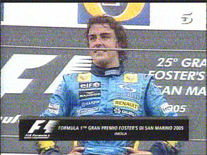 Alonso ganador en Imola, tercera victoria del ao 2005