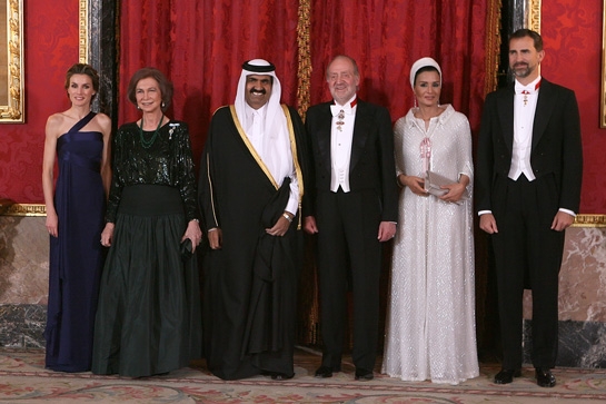 El emir de Qatad y Jequesa recibido por la familia real