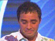 Dinio y su confusin,muy contento con ser el menos votado por el publico