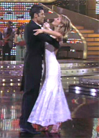 Michel en Mira quien baila