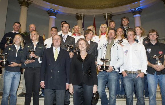 Reyes en la entrega de premios Regatas