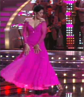 Rosa en Mira quien baila